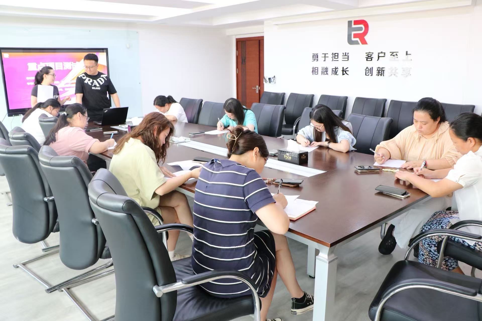 業(yè)務(wù)通關(guān)，誰(shuí)與爭(zhēng)鋒|天仁人力招聘專員迎來(lái)年度“大考”